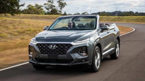 Hyundai SantaFe 2019 bất ngờ có thêm phiên bản mui trần